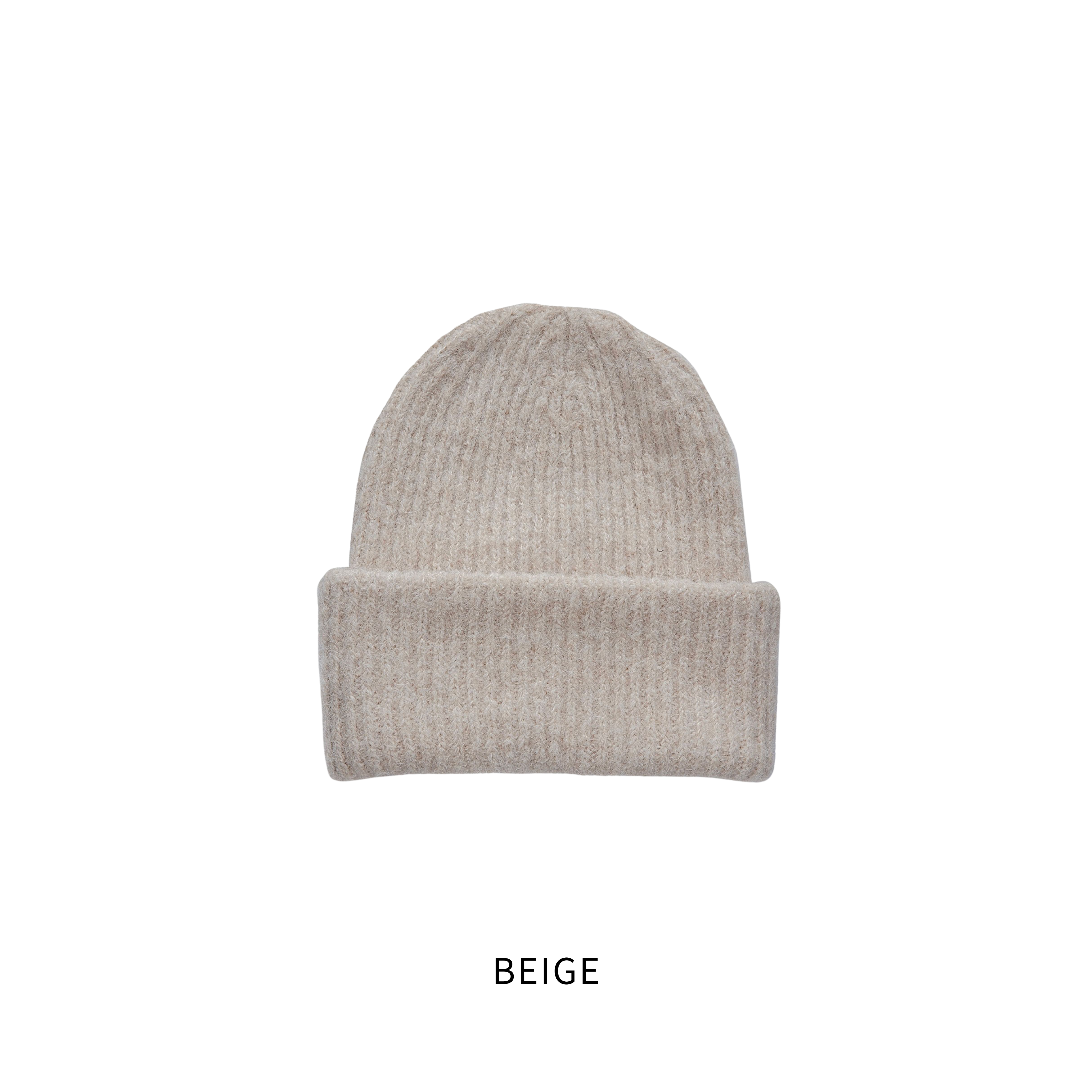 MINIMAL RIB KNIT BEANIE