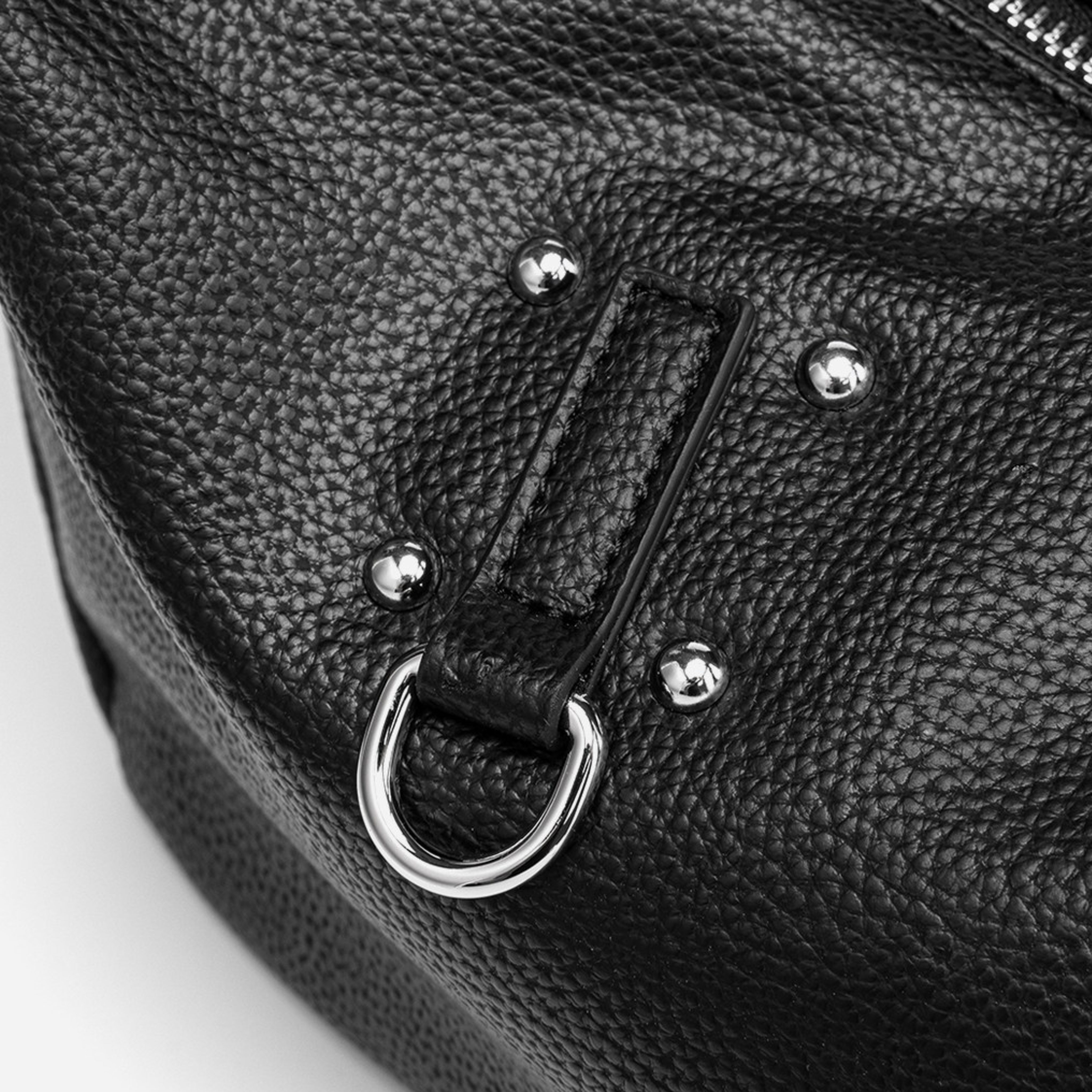 D-RING SHOULDER BAG