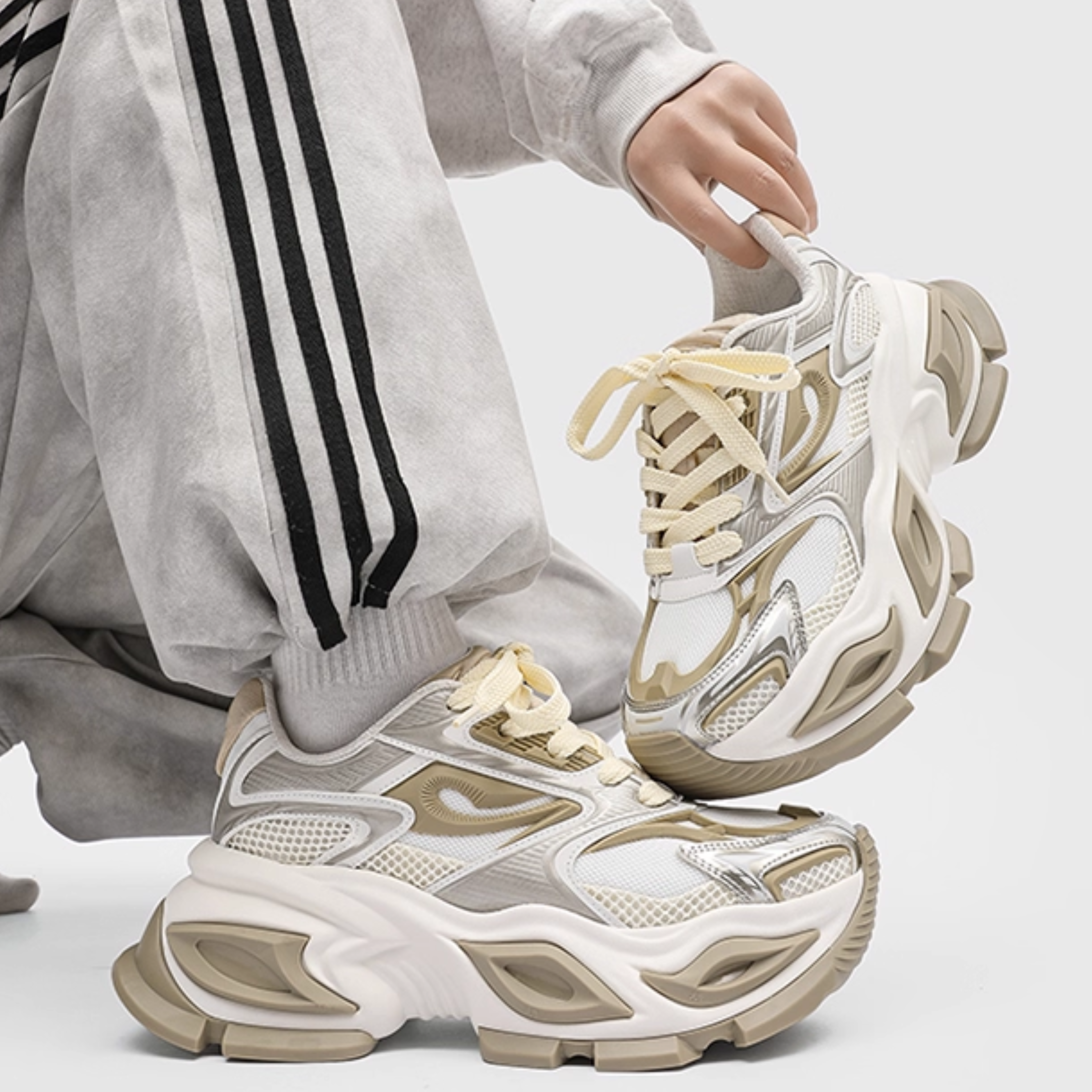 NEO WAVE CHUNKY SNEAKERS / BEIGE×WHITE
