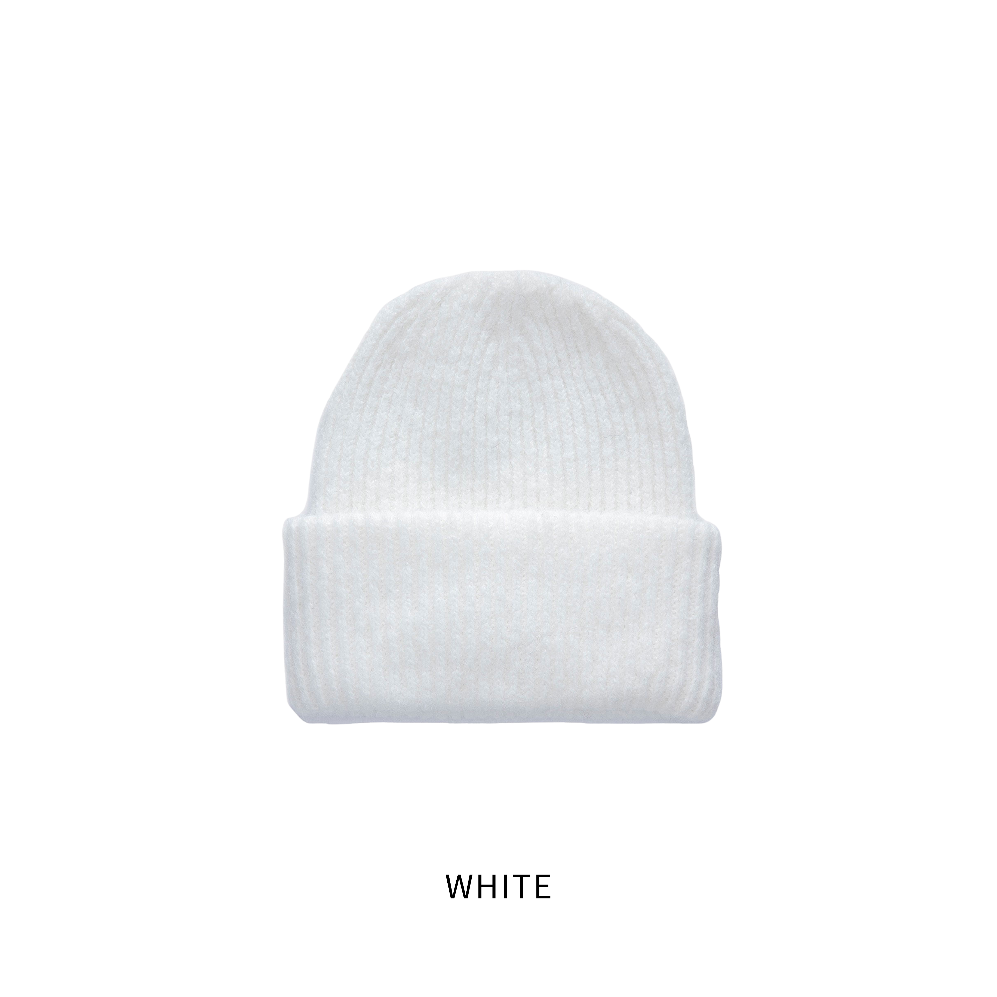 MINIMAL RIB KNIT BEANIE